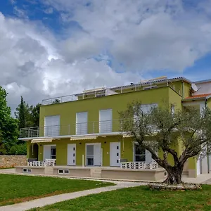 https://apartments-oliven.in-istria.net